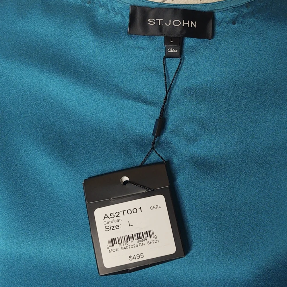 St. John Embellished Cape, Size L - Picture 9 of 11